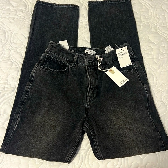 Good American NWT Straight Leg Relaxed Size 2 Black Fade Jeans - Picture 1 of 5